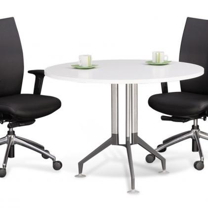 Round Meeting Table with Vitis Leg